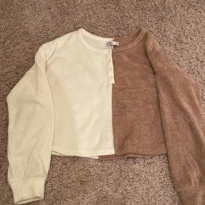 Split Color Cozy Hollister top